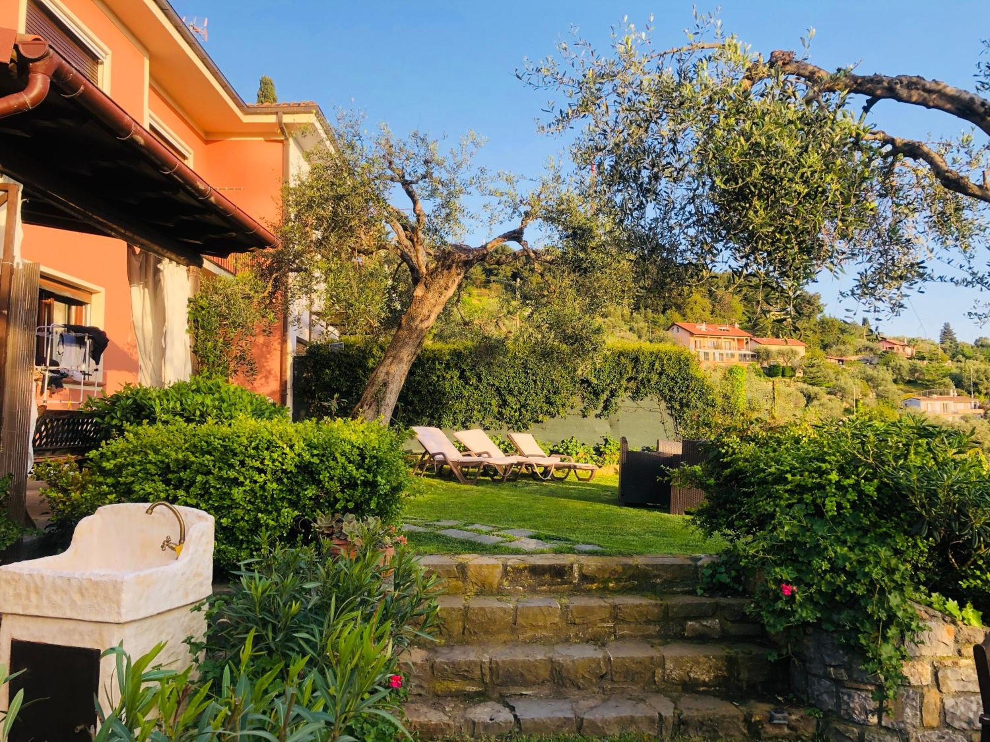 מלון אימפריה Le Jardin Sur Mer Avec Bike Et Mtb Tour מראה חיצוני תמונה